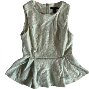 Forever 21 Mint Green Lace Peplum Top Sleeveless Blouse Women’s Small